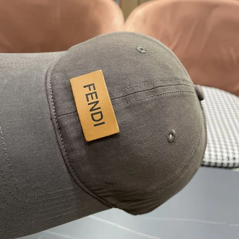 Fendi Caps SunProtective 258988
