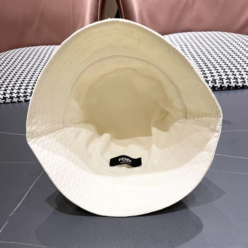 Packable Fendi Caps 258967