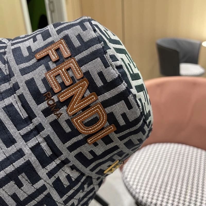 Original Fendi Caps 258971