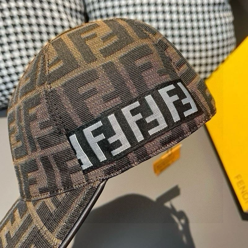 Fendi Caps Vibrant 258946