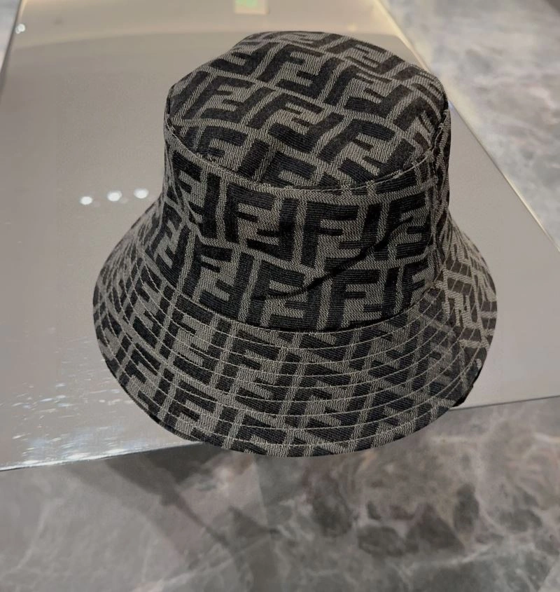 Fendi Caps EasyMatch 258958