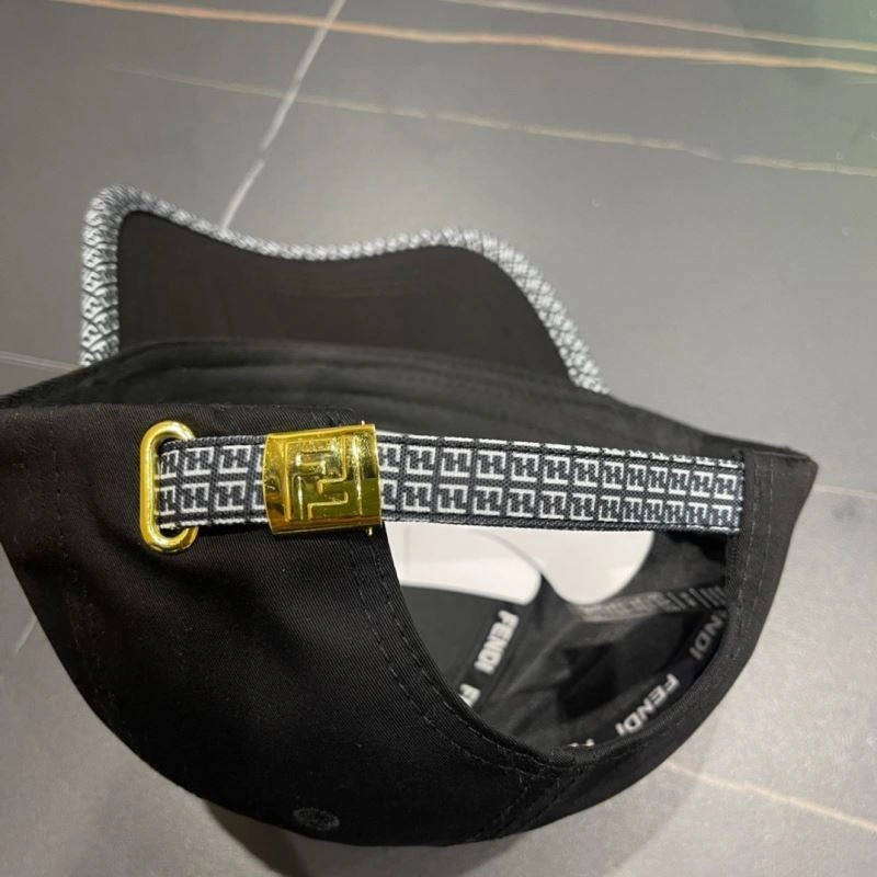 Fendi Caps Soft 258926