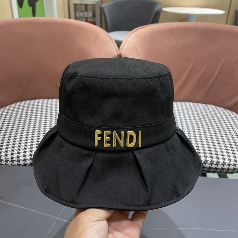 Colorful Fendi Caps 258917