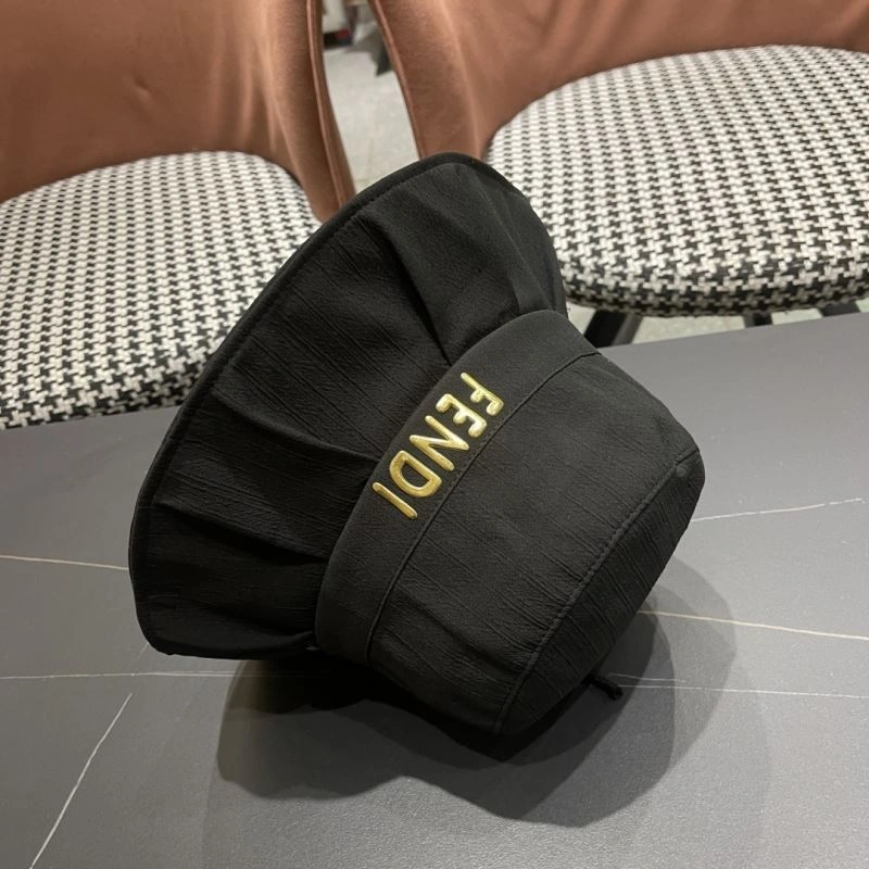 Colorful Fendi Caps 258917