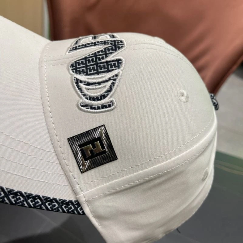 Fendi Caps Snug 258922