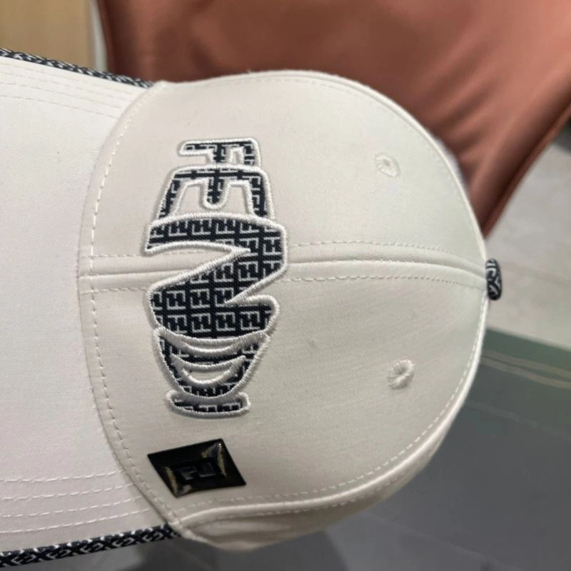 Fendi Caps Snug 258922