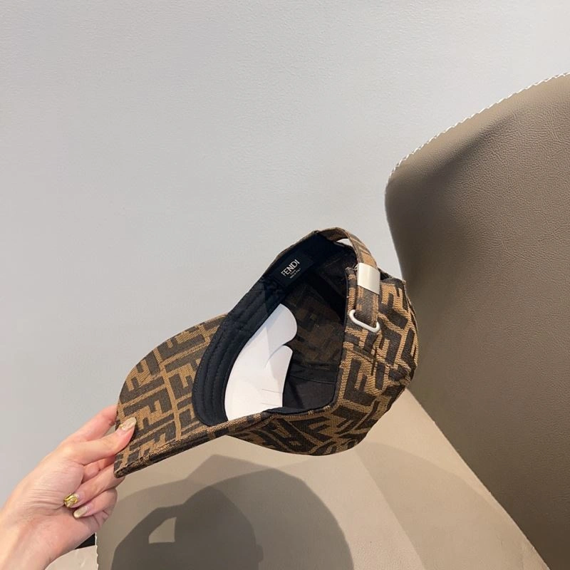 Fendi Caps Flexible 258924