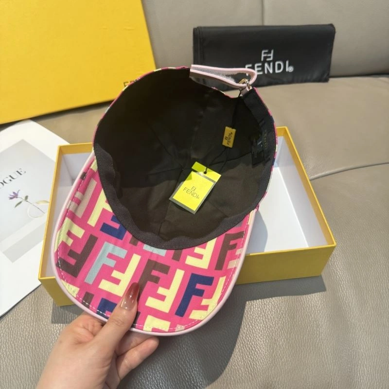 Fendi Caps Seasonal 258920