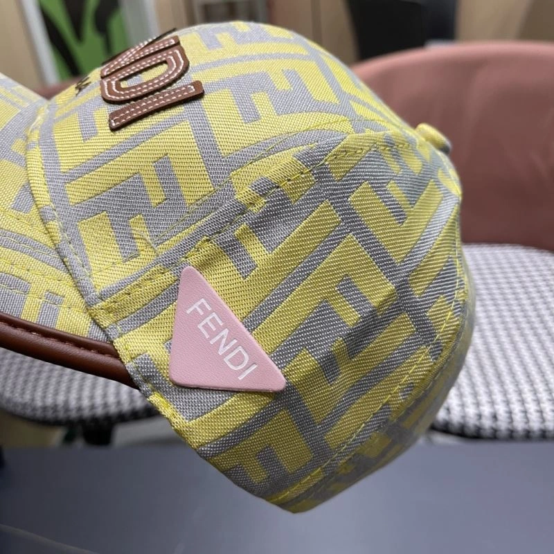 Fendi Caps Bold 258903