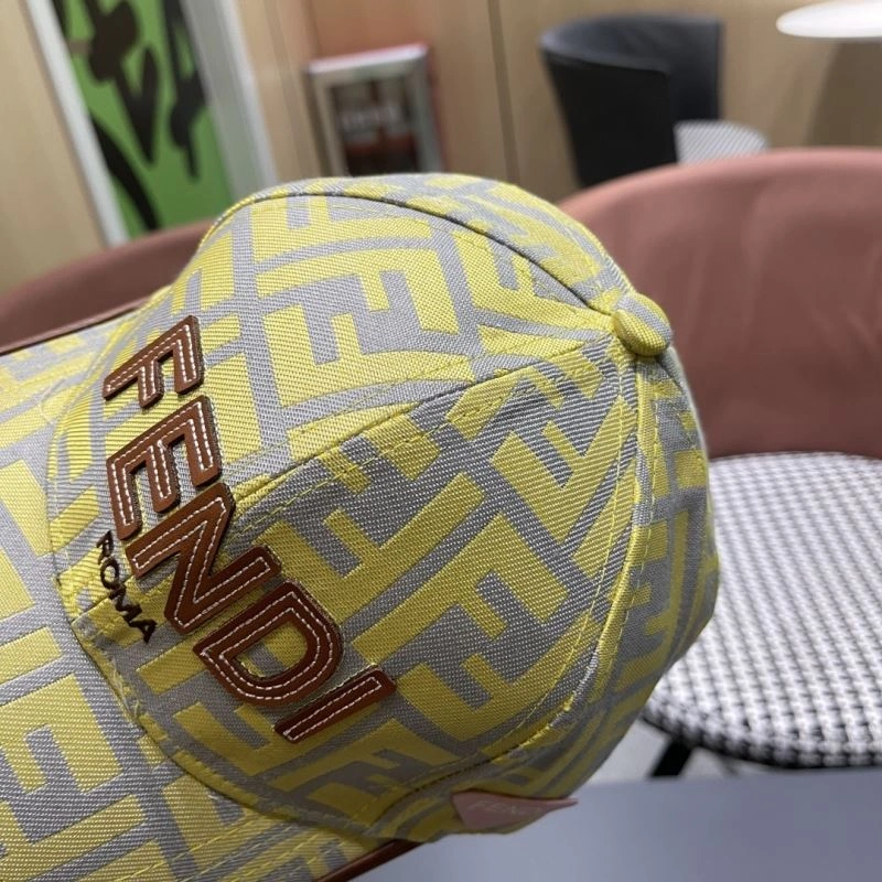Fendi Caps Bold 258903