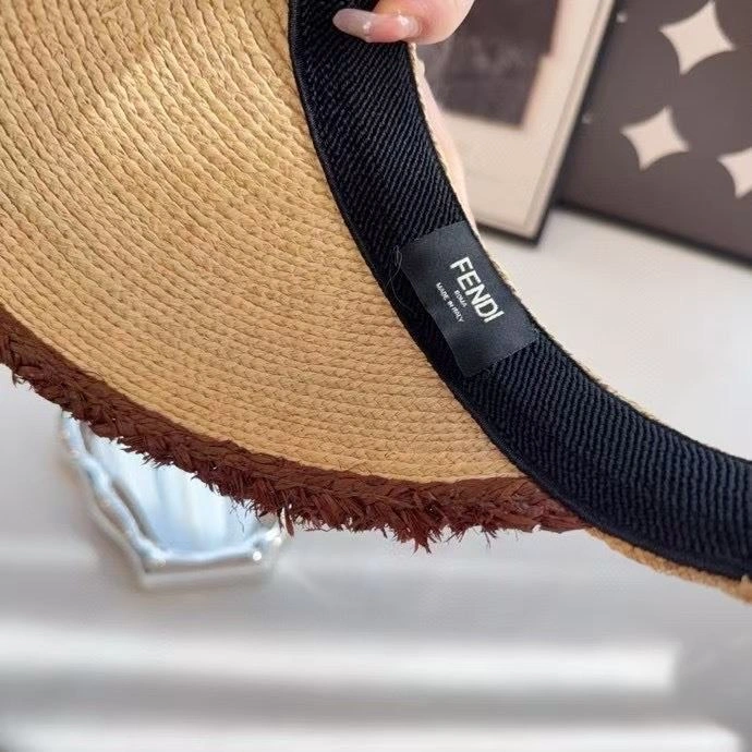 OnTrend Fendi Caps 262106