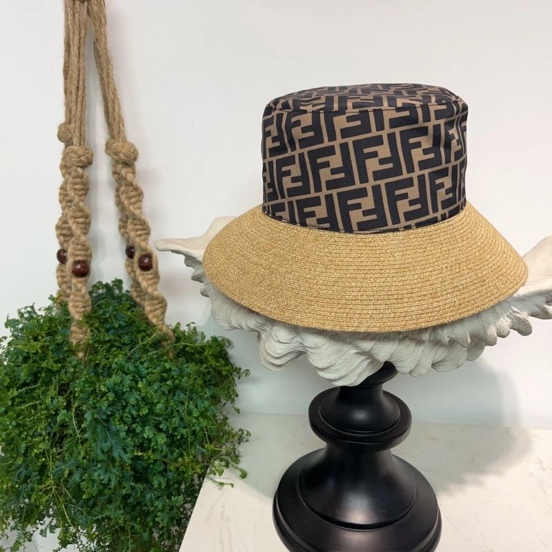 Versatile Fendi Caps 262091