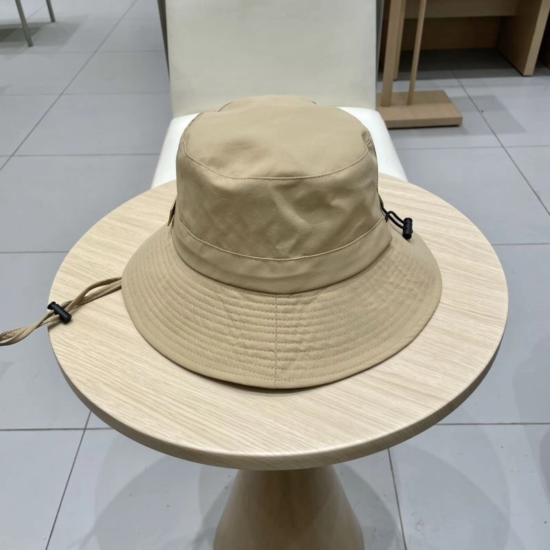 Compact Fendi Caps 262080