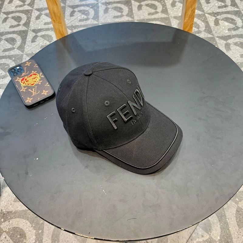 Seasonal Fendi Caps 262081