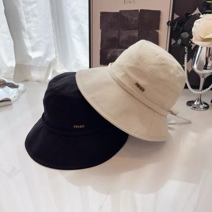 Vibrant Fendi Caps 262098