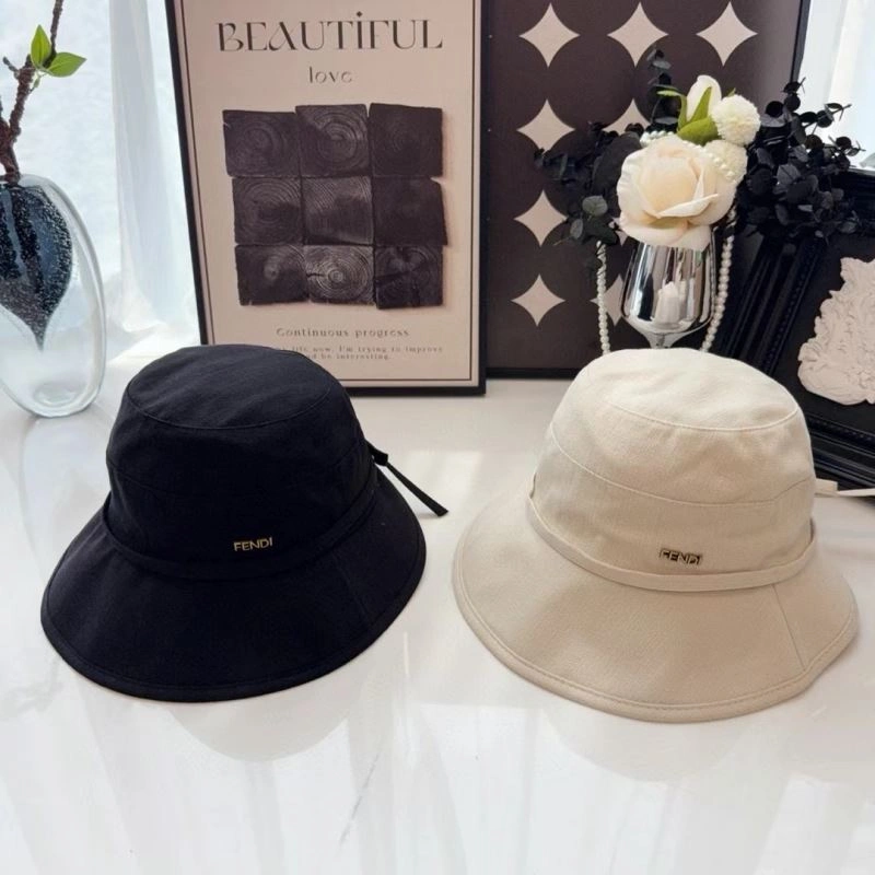 Vibrant Fendi Caps 262098
