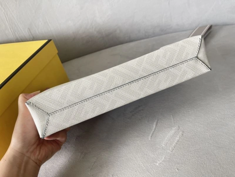 ZeroBulk Fendi Clutch Bags 72933