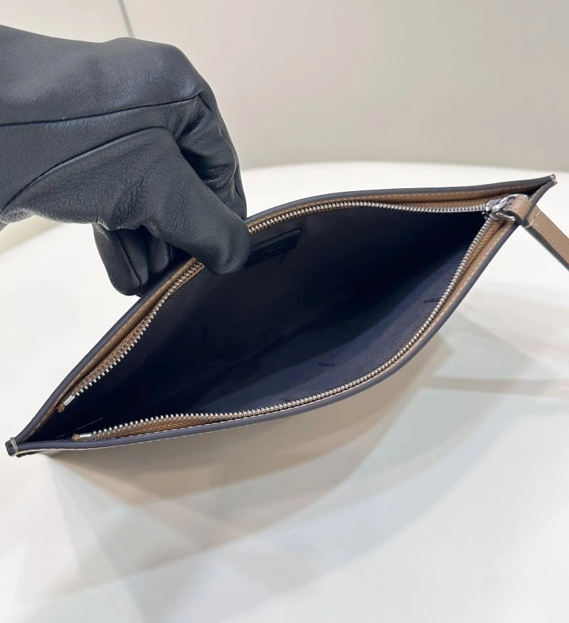 Youthful Fendi Clutch Bags 57945