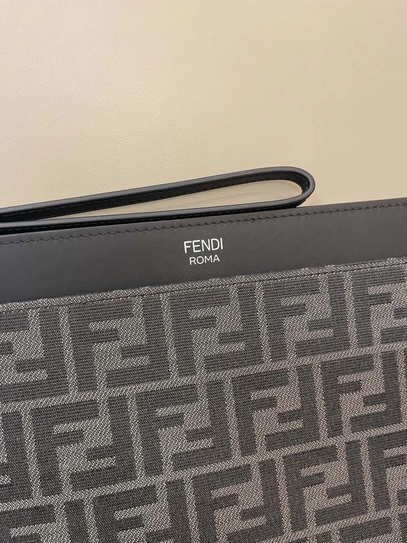 Fendi Clutch Bags Chic 57929