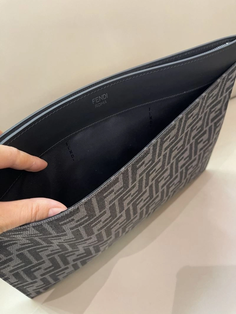 Fendi Clutch Bags Chic 57929