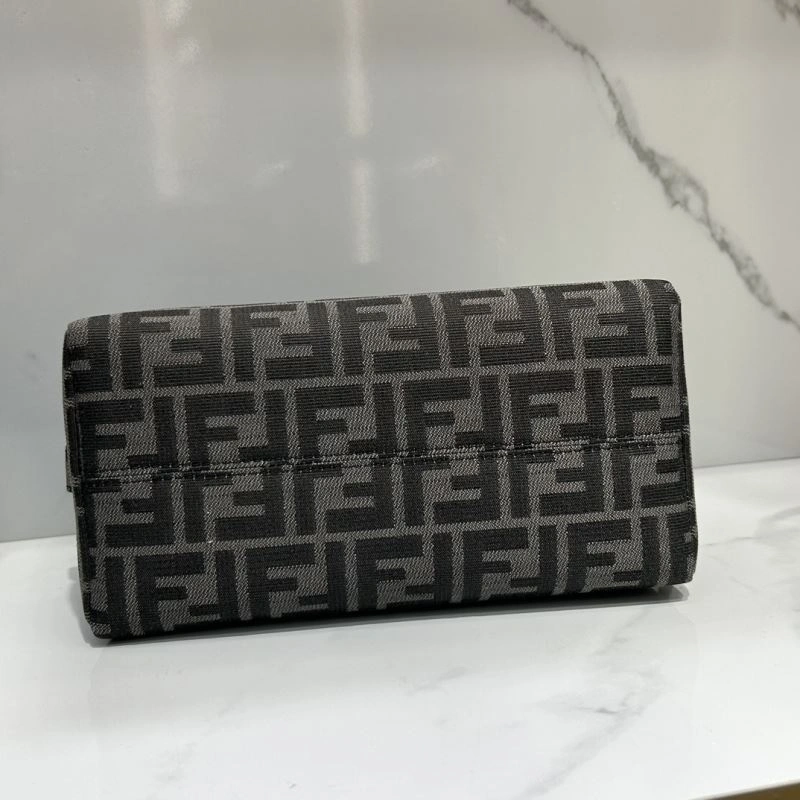 Fendi Cosmetic Bags GoAnywhere 72923