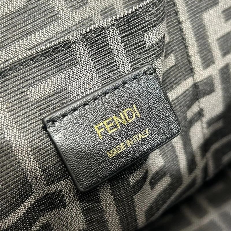 Fendi Cosmetic Bags GoAnywhere 72923