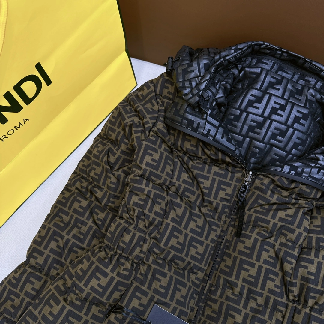 EasyMatch Fendi Down Jackets 123475