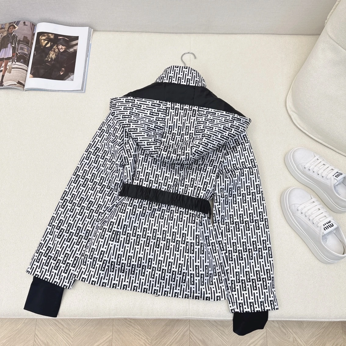 Fendi Down Jackets Sophisticated 123481