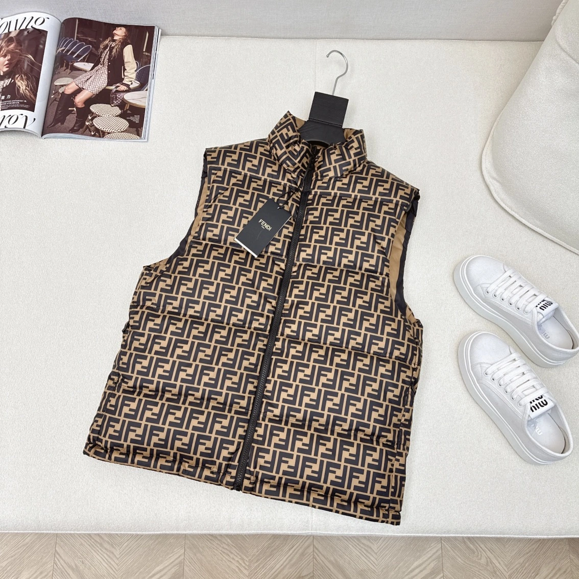 Classic Fendi Down Jackets 120367