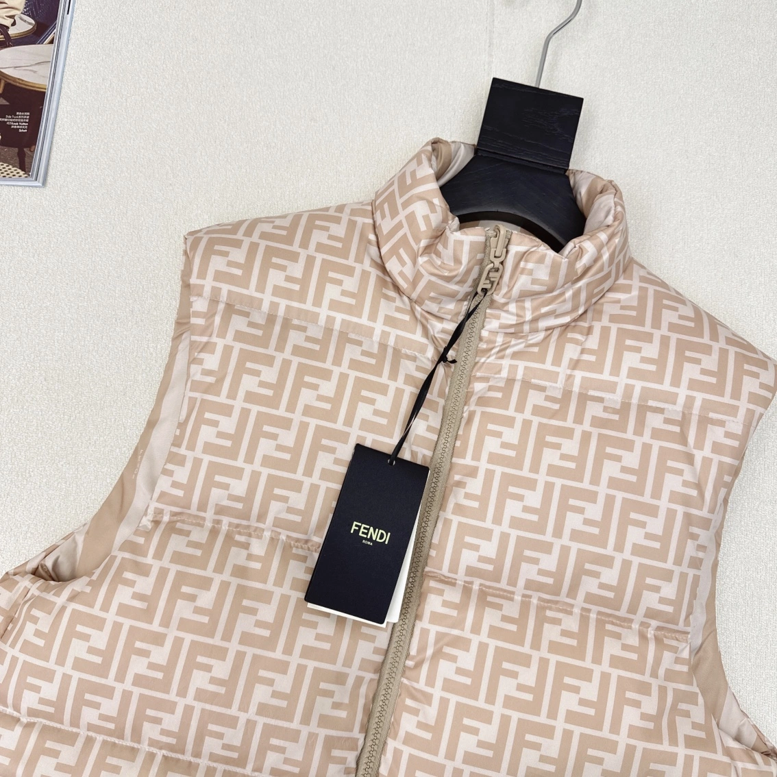 Modern Fendi Down Jackets 123496