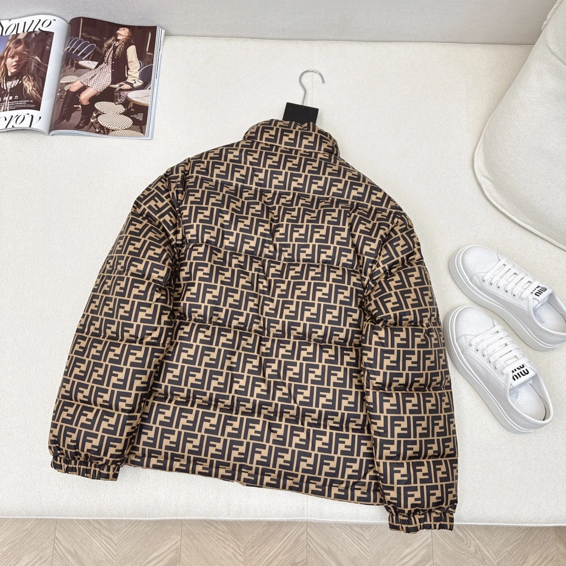 SmartChoice Fendi Down Jackets 123471