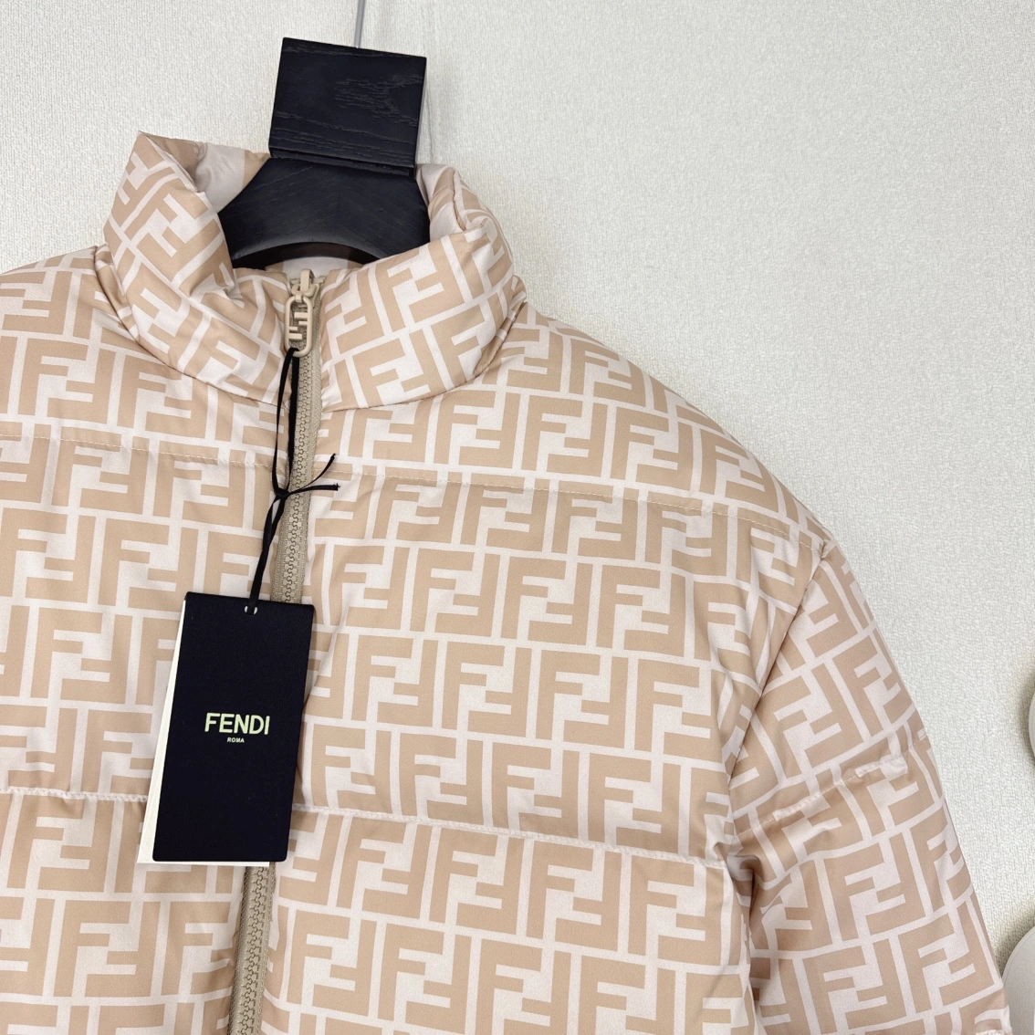 Classic Fendi Down Jackets 123494