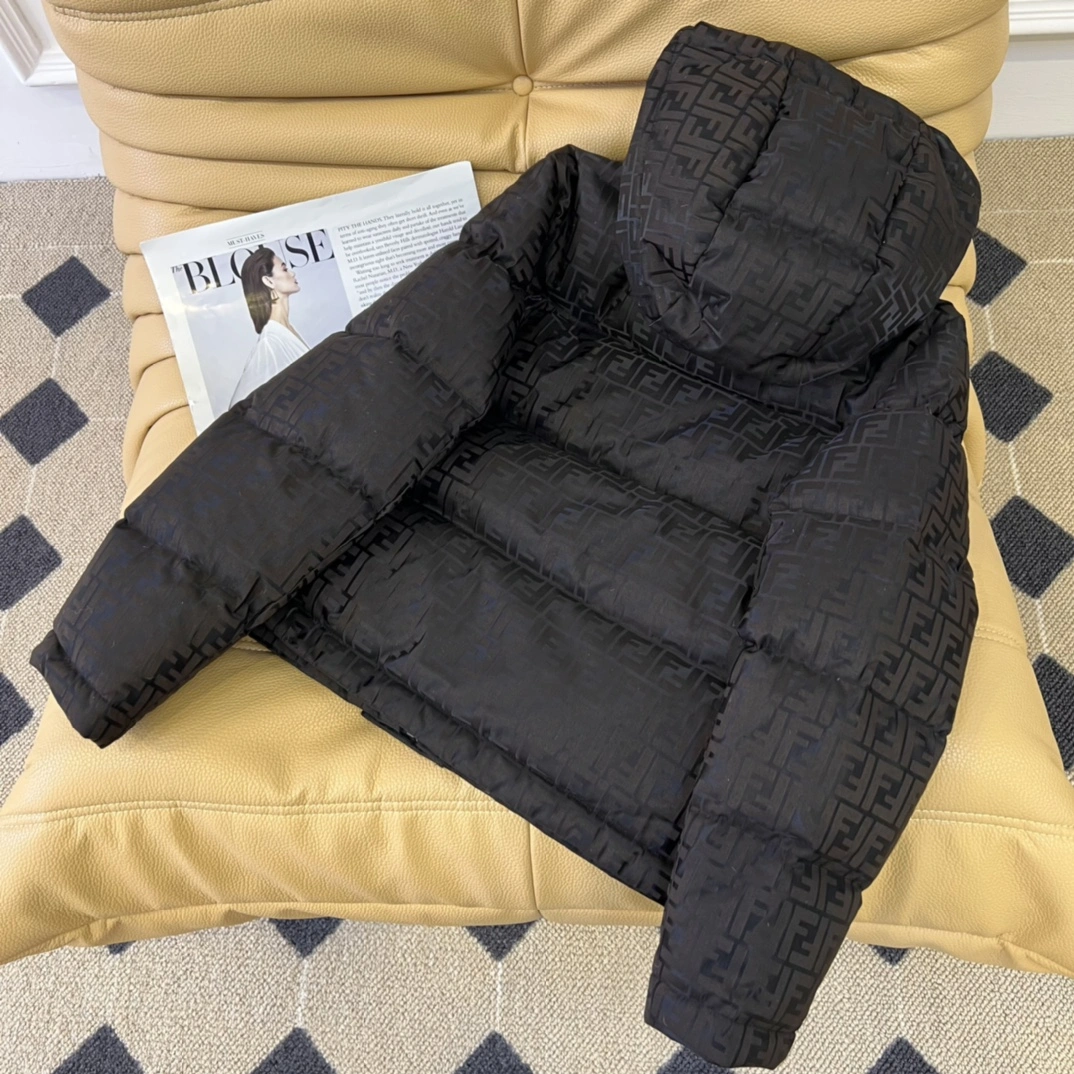 Breathable Fendi Down Jackets 123497