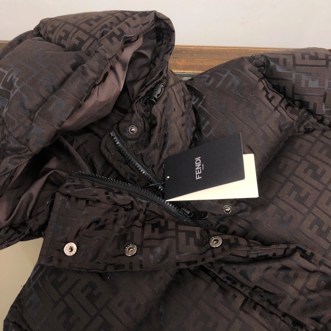 Fendi Down Jackets Vibrant 123489