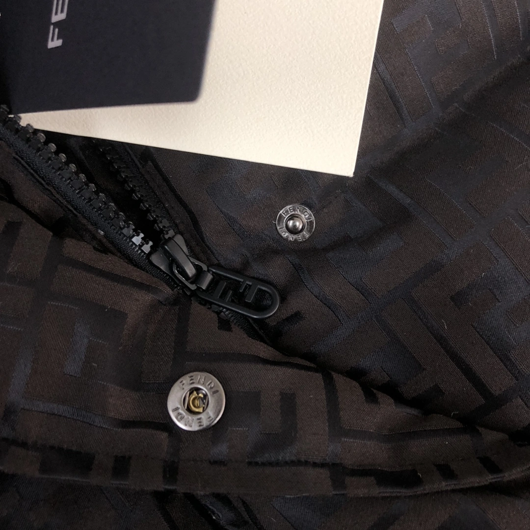 Fendi Down Jackets Vibrant 123489