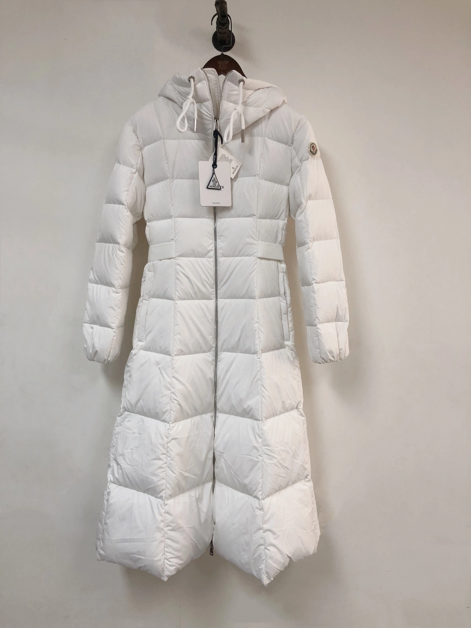 Fendi Down Jackets Comfortable 123482