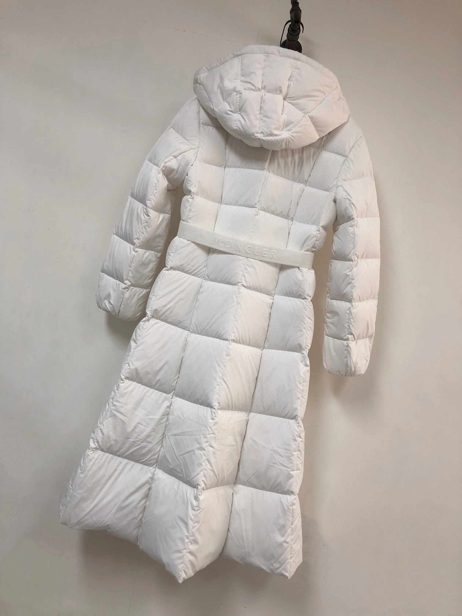 Fendi Down Jackets Comfortable 123482