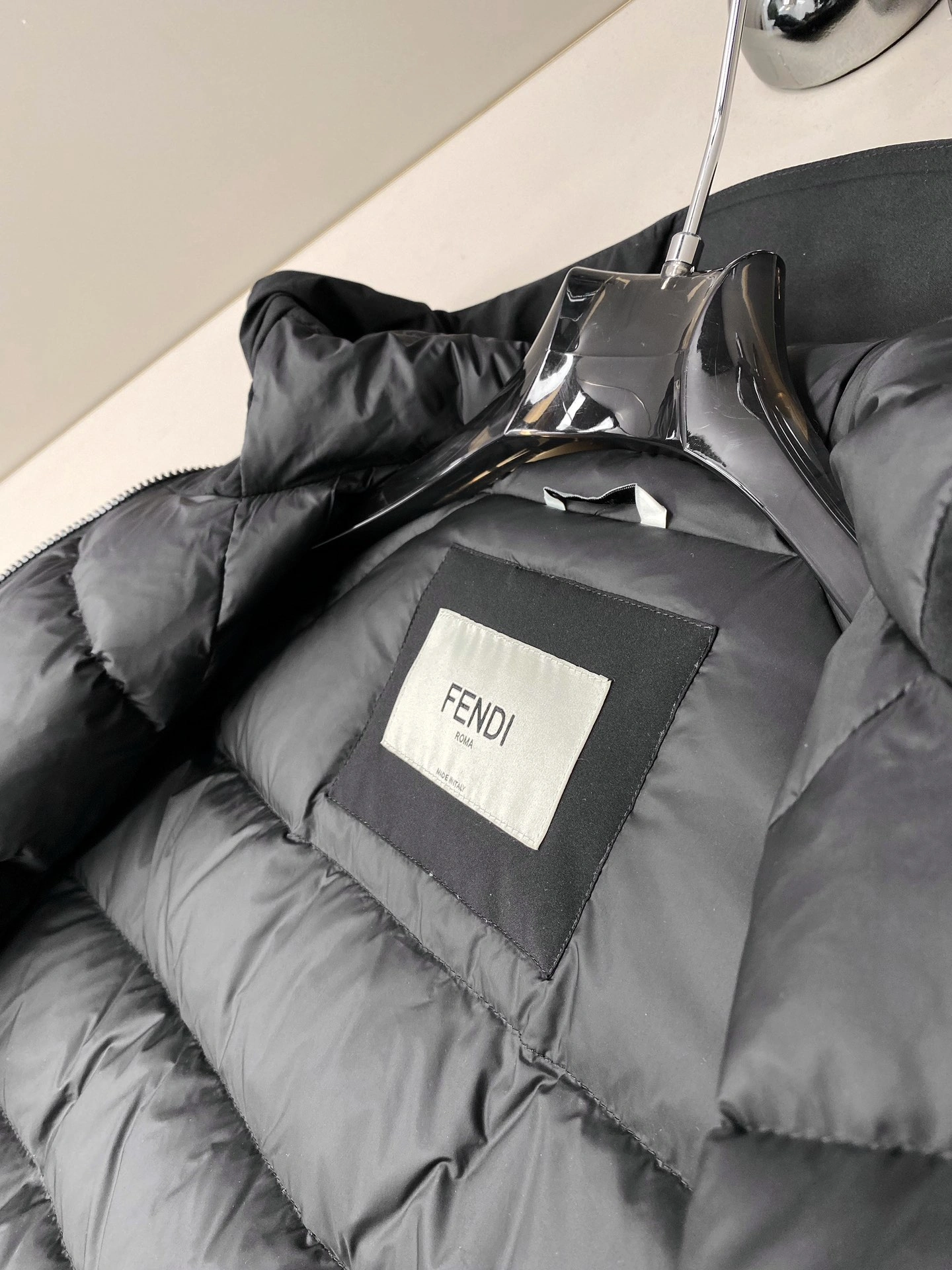 Fendi Down Jackets TravelReady 123491