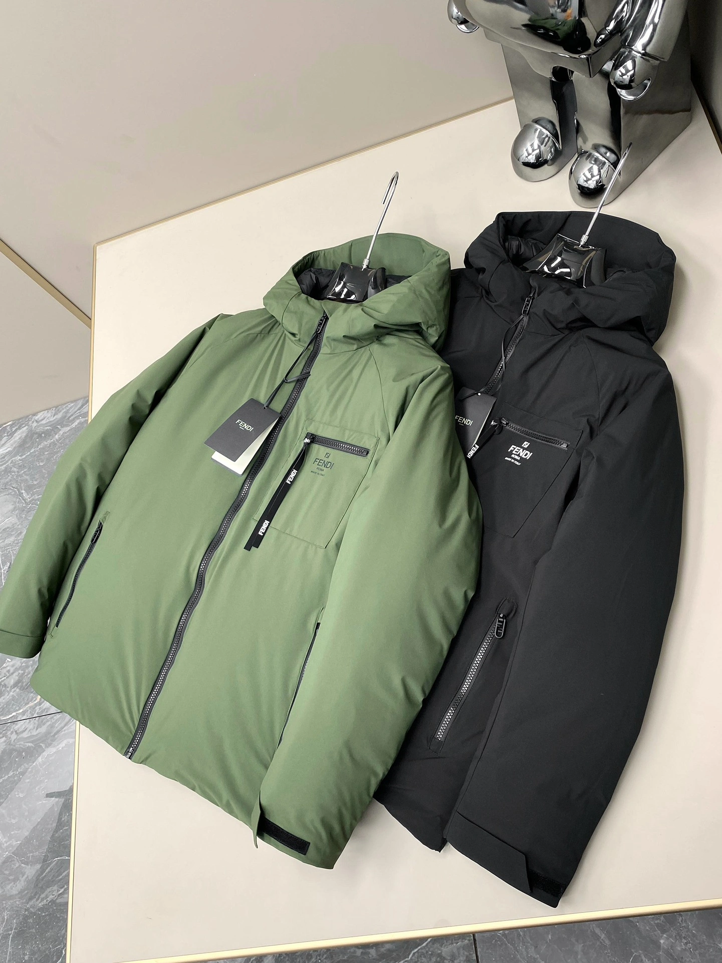 Fendi Down Jackets Supportive 123470