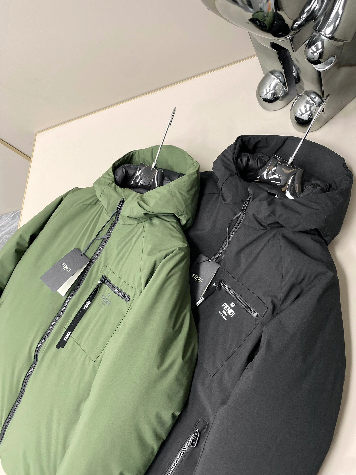 Fendi Down Jackets Supportive 123470