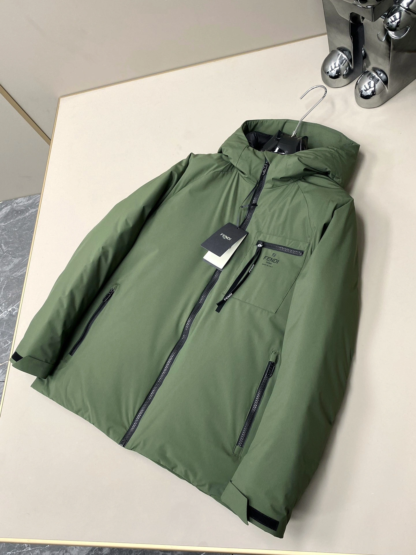 Fendi Down Jackets Supportive 123470