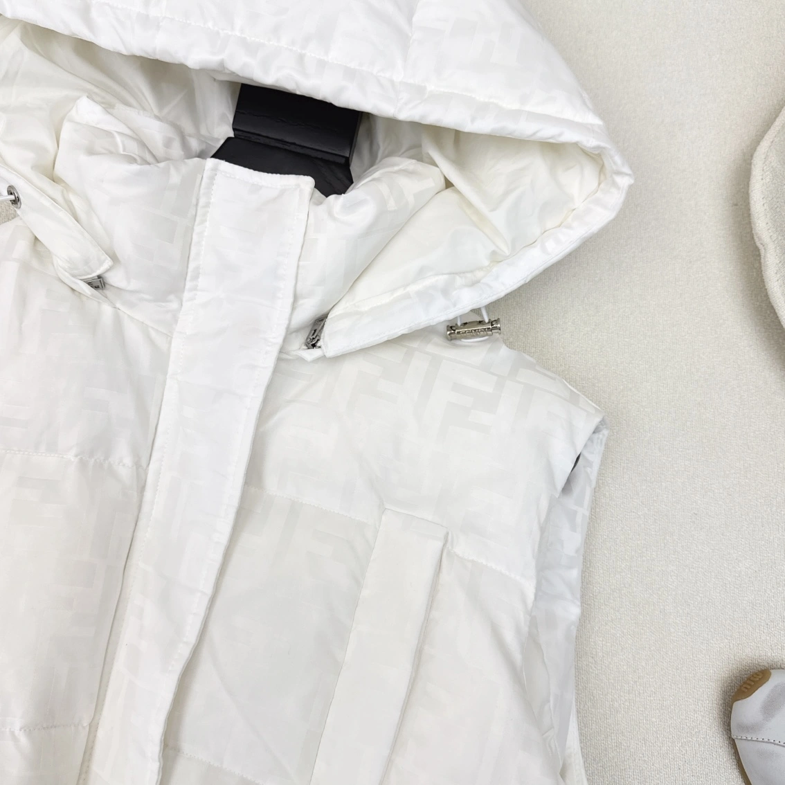 Fendi Down Jackets Lightweight 123464