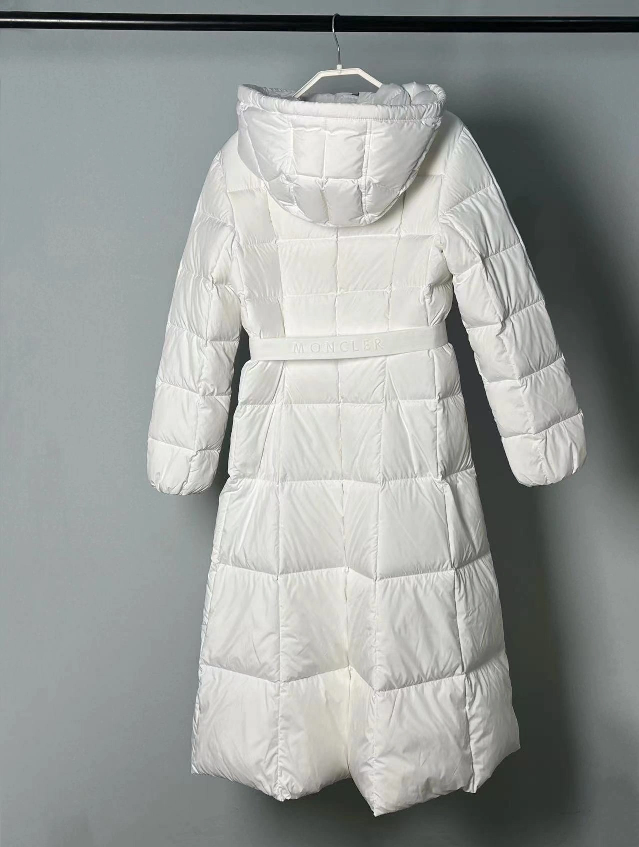 Versatile Fendi Down Jackets 123462