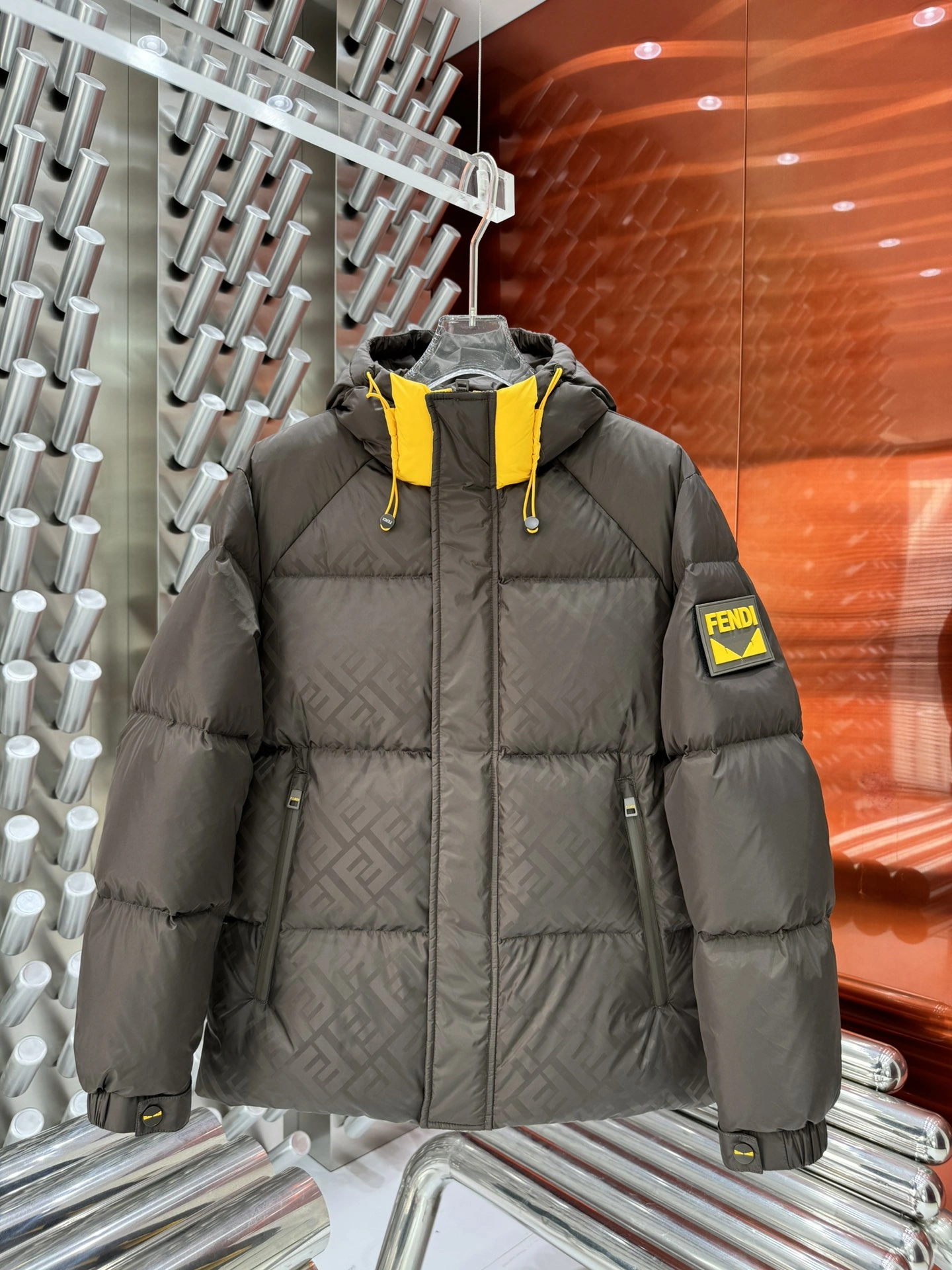 Fendi Down Jackets Vibrant 123460