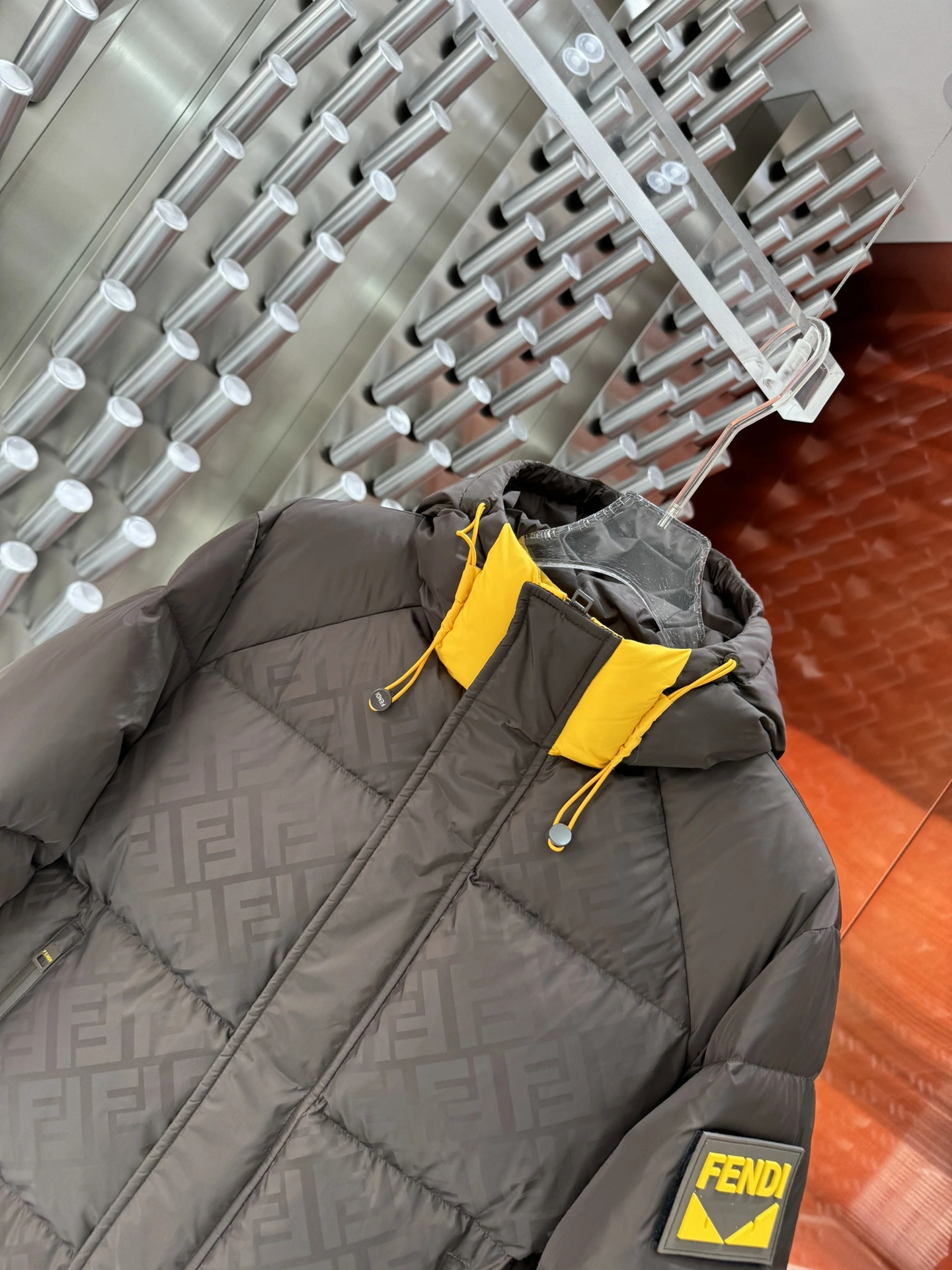 Fendi Down Jackets Vibrant 123460