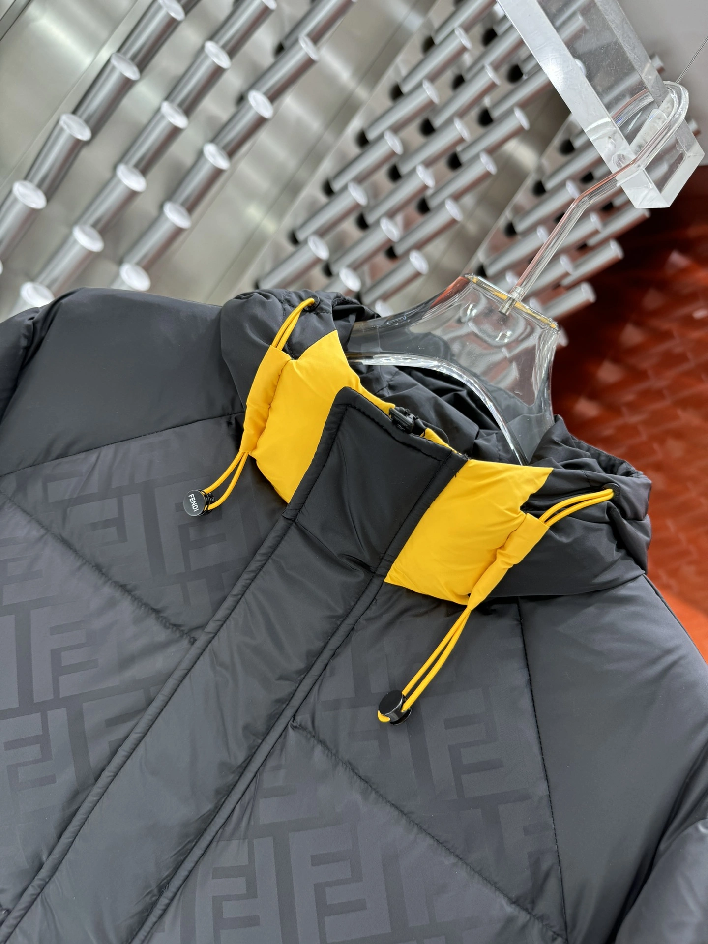 DailyWear Fendi Down Jackets 123459