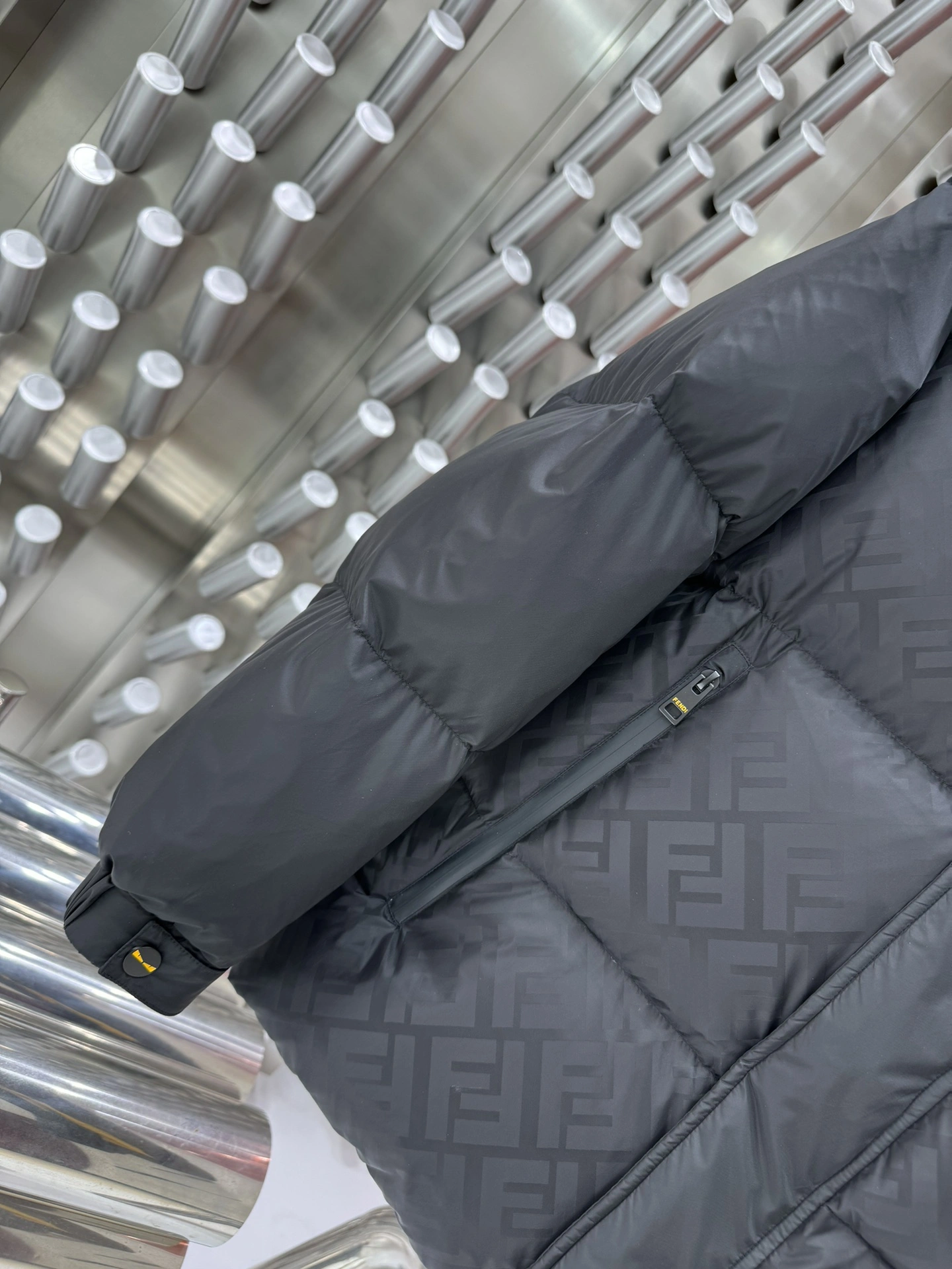 DailyWear Fendi Down Jackets 123459