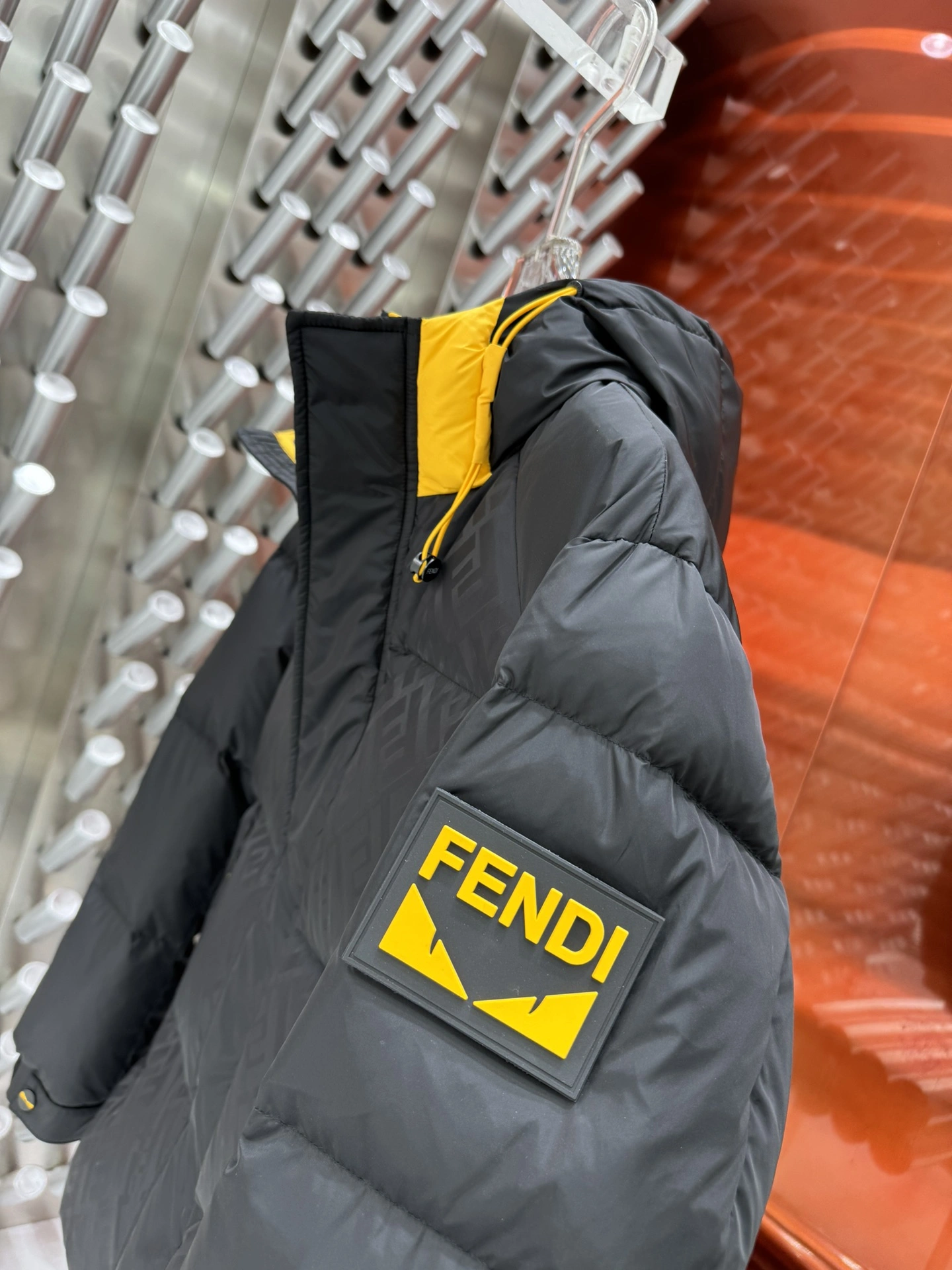 DailyWear Fendi Down Jackets 123459