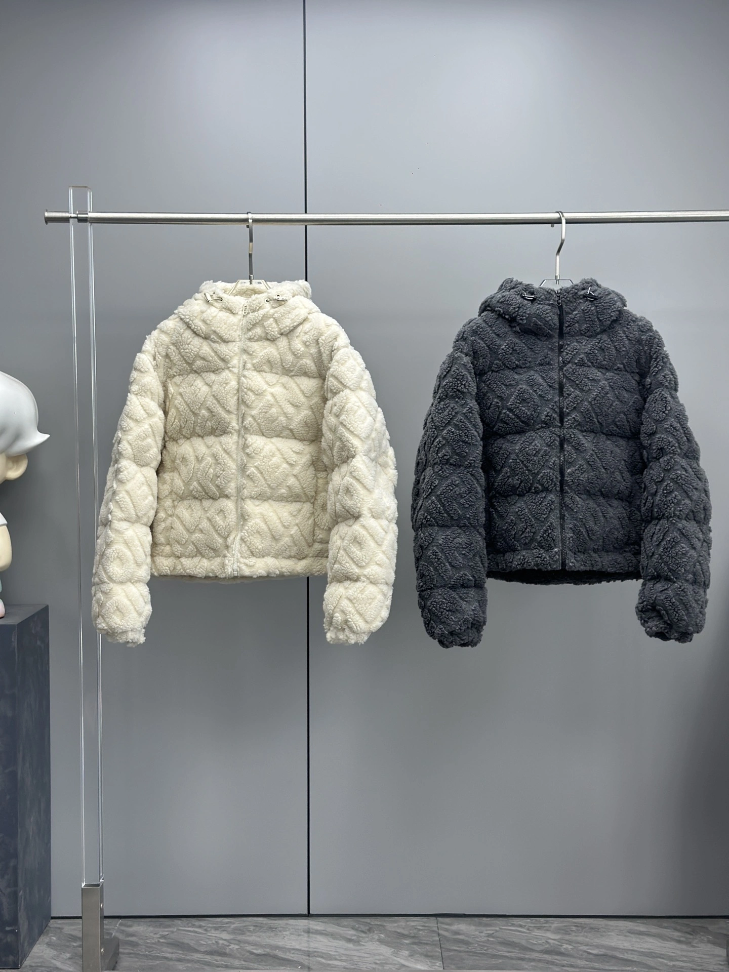 Bright Fendi Down Jackets 123458