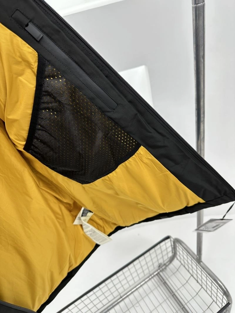 Fendi Down Jackets FreshLook 123422